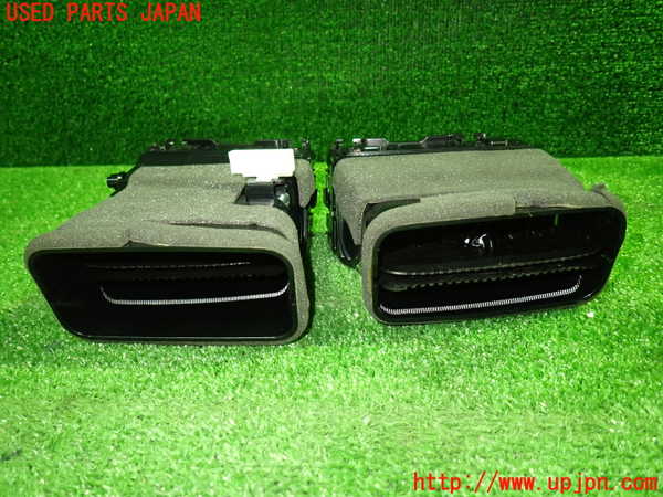 1UPJ-9235747528]レクサス・UX250h(MZAH10)エアコン吹き出し口3 (真中) 中古_2