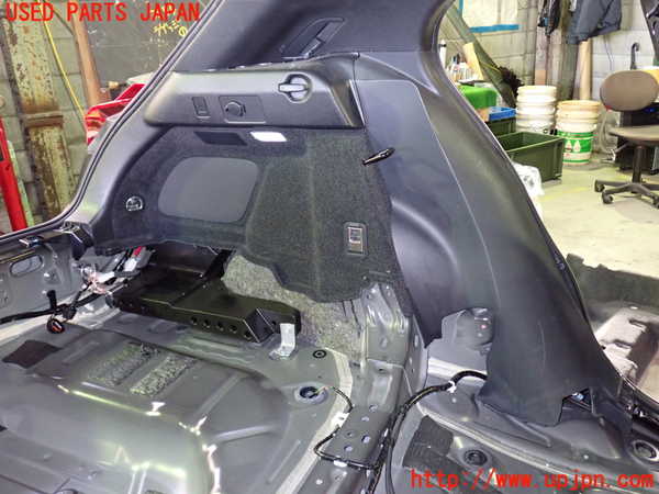 1UPJ-9235747680]レクサス・UX250h(MZAH10)左リアピラートリム 中古_3