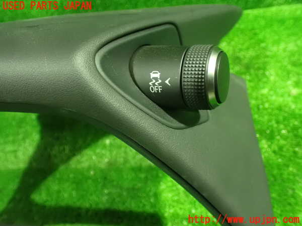 1UPJ-9235747510]レクサス・UX250h(MZAH10)メーターフード 中古_2