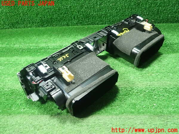 1UPJ-9235757527]レクサス・GS250(GRL11)エアコン吹き出し口2 (真中) 中古_3