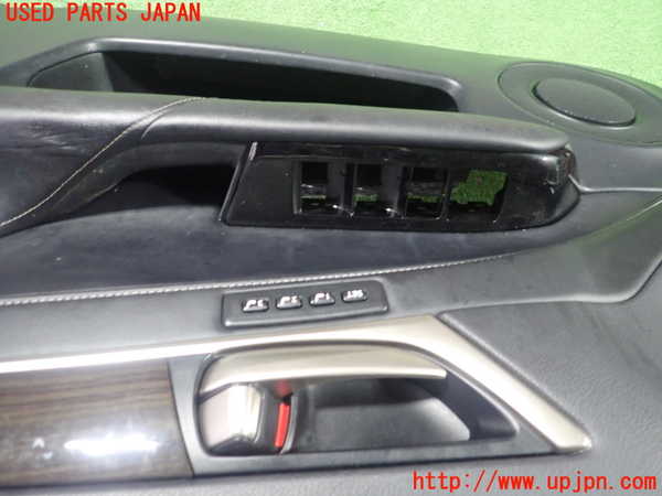 1UPJ-9235751234]レクサス・GS250(GRL11)右前ドア内張り 中古_2