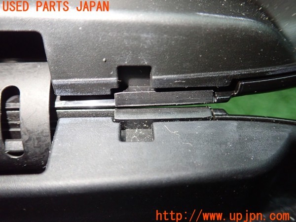 3UPJ=9235760652]BMW ミニ(MINI)ジョンクーパーワークス クロスオーバー(XDJCW R60)純正 メガネケース サングラスケース 中古_4