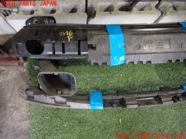 2UPJ-9235761014]BMW ミニ(MINI)ジョンクーパーワークス(JCW)(R60) クロスオーバー(XDJCW)フロントバンパーホースメント 中古_2