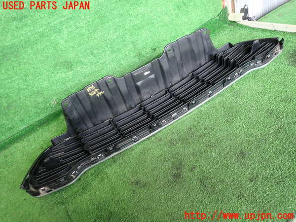 2UPJ-9235761050]BMW ミニ(MINI)ジョンクーパーワークス(JCW)(R60) クロスオーバー(XDJCW)ラジエターグリル 中古_2