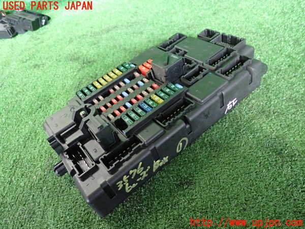 2UPJ-9235766741]BMW ミニ(MINI)ジョンクーパーワークス(JCW)(R60) クロスオーバー(XDJCW)ヒューズボックス1 中古_2