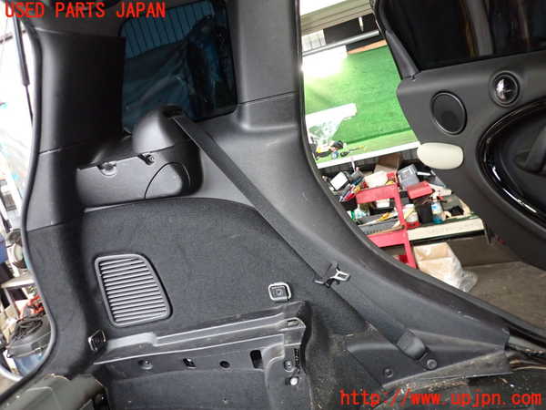 2UPJ-9235767680]BMW ミニ(MINI)ジョンクーパーワークス(JCW)(R60) クロスオーバー(XDJCW)左リアピラートリム 中古_3