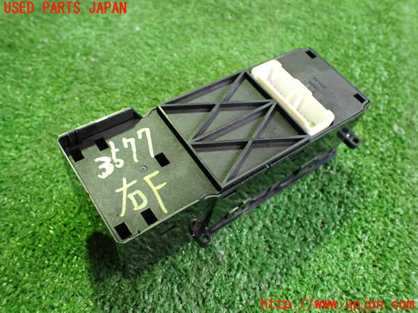 2UPJ-9235776240]アコード ユーロR(CL7)右前パワーウィンドウスイッチ 中古_2