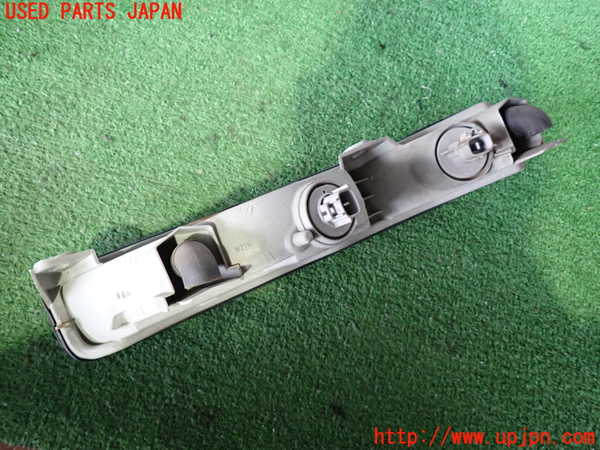 2UPJ-9235781180]センチュリー(GZG50)右フォグ 中古_4