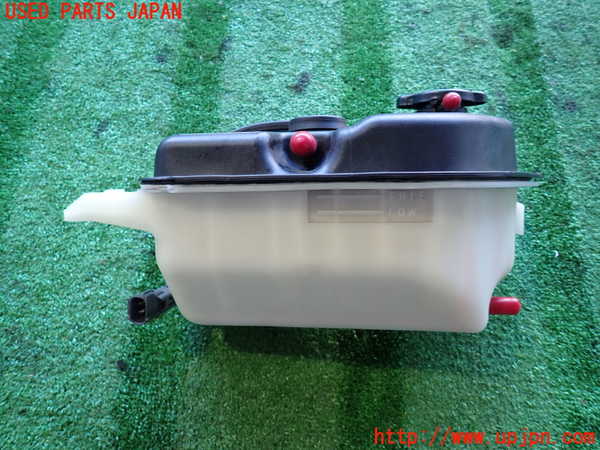 2UPJ-9235782410]センチュリー(GZG50)ラジエータータンク 中古_2