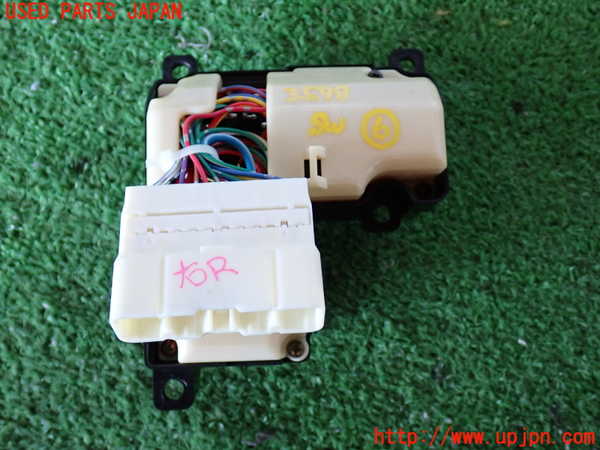 2UPJ-9235786311]センチュリー(GZG50)スイッチ6 (シート調整) 中古_2