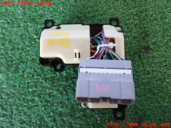 2UPJ-9235786312]センチュリー(GZG50)スイッチ7 (シート空調、調整) 中古_2