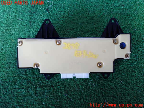 2UPJ-9235786240]センチュリー(GZG50)右前パワーウィンドウスイッチ 中古_2