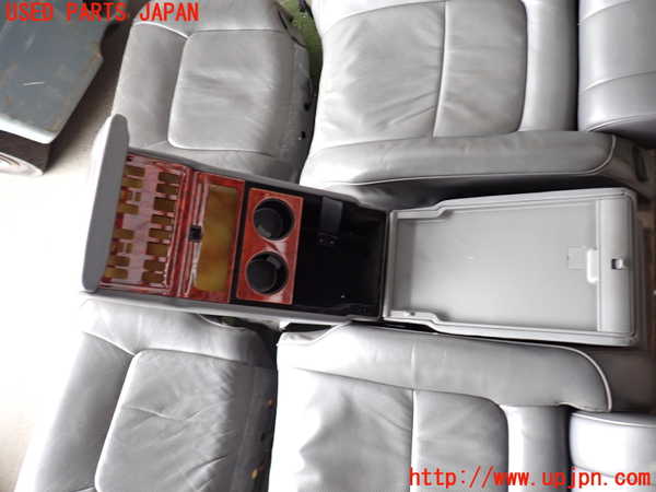 2UPJ-9235787385]センチュリー(GZG50)リアシート 中古_4