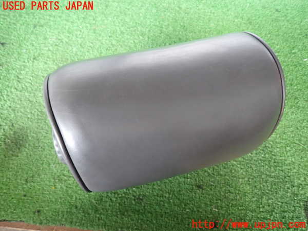 2UPJ-9235787040]センチュリー(GZG50)運転席ヘッドレスト 中古_2