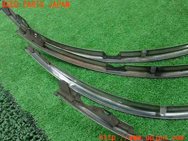 3UPJ=9235790013]セドリック ワゴン SGL(WY30)純正 フェンダーアーチモール メッキ 中古_5