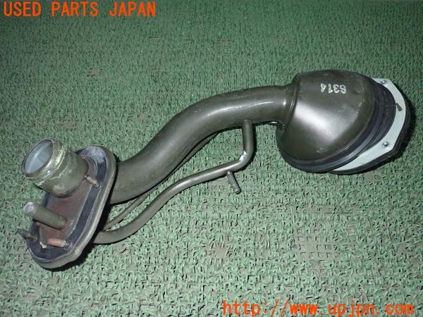 3UPJ=9235790120]セドリック ワゴン SGL(WY30)純正 給油口 フューエルフィラーネック 中古_2