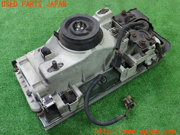 3UPJ=9235790561]セドリック ワゴン SGL(WY30)純正 左ヘッドライト 中古_5