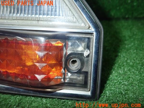 3UPJ=9235790579]セドリック ワゴン SGL(WY30)純正 左コーナーランプ 中古_4