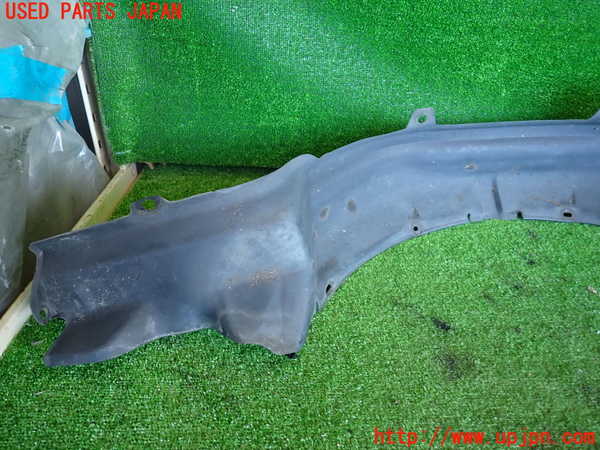 2UPJ-9235791090]セドリック ワゴン(WY30)右前フェンダーライナー 中古_5