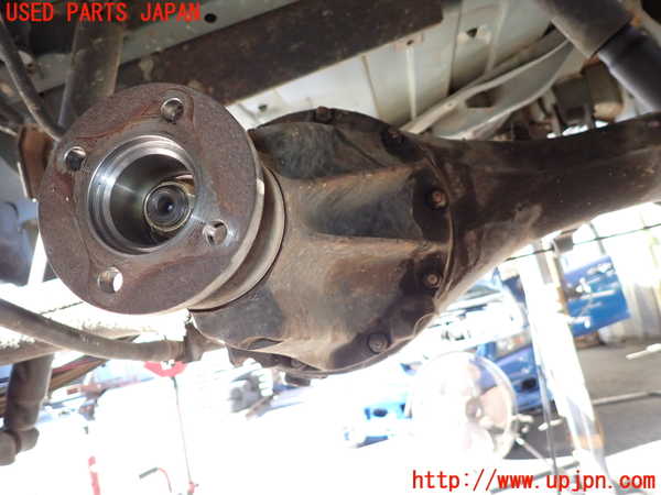 2UPJ-9235794400]セドリック ワゴン(WY30)リアデフホーシング 中古_5