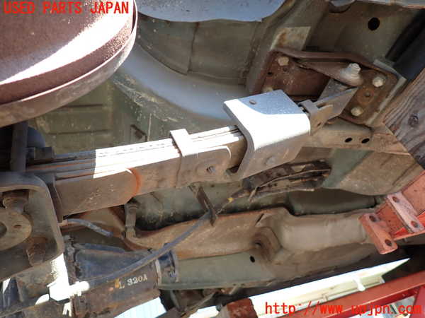 2UPJ-9235795100]セドリック ワゴン(WY30)右リアスプリング 中古_3