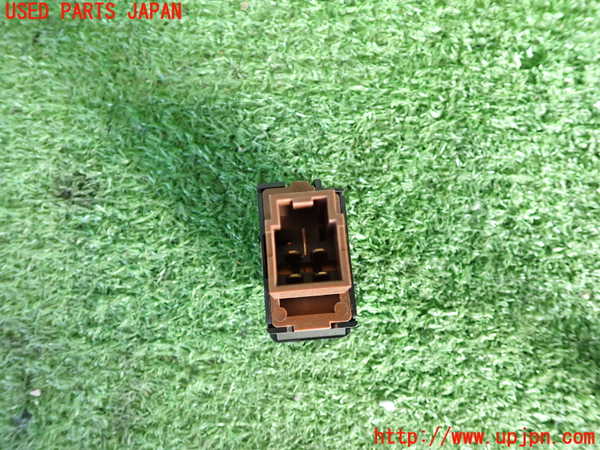 2UPJ-9235796306]セドリック ワゴン(WY30)スイッチ1 (リアワイパー) 中古_3