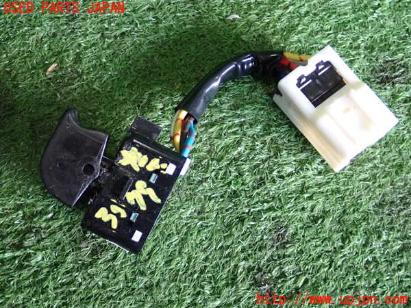 2UPJ-9235796245]セドリック ワゴン(WY30)左前パワーウィンドウスイッチ 中古_2