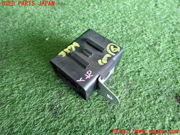 2UPJ-9235796151]セドリック ワゴン(WY30)コンピューター6 中古_2