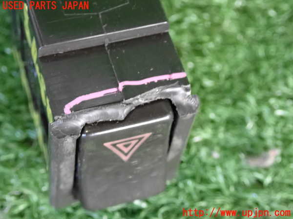 2UPJ-9235796290]セドリック ワゴン(WY30)ハザードスイッチ (ジャンク品) 中古_5