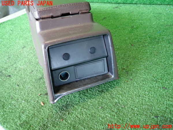 2UPJ-9235797540]セドリック ワゴン(WY30)センターコンソール 中古_4