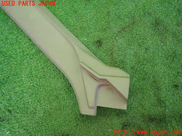 2UPJ-9235797660]セドリック ワゴン(WY30)左フロントピラートリム 中古_4