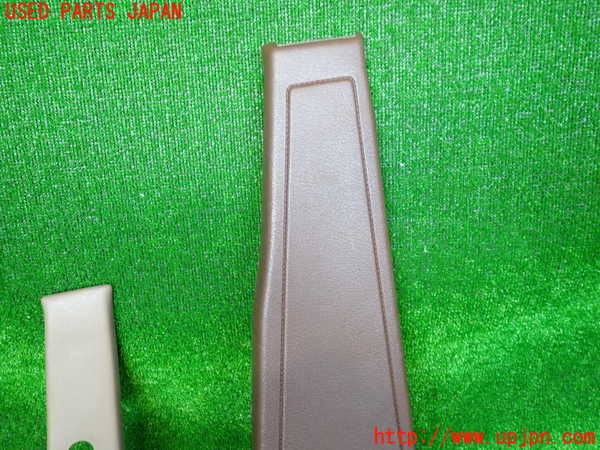 2UPJ-9235797665]セドリック ワゴン(WY30)右センターピラートリム 中古_4