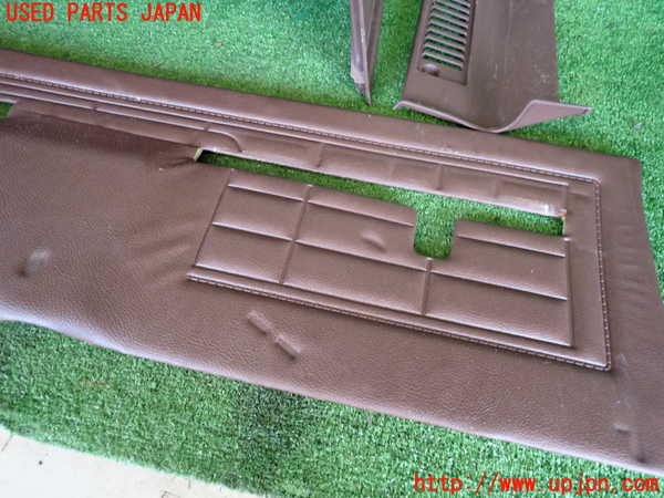 2UPJ-9235797675]セドリック ワゴン(WY30)右リアピラートリム 中古_2