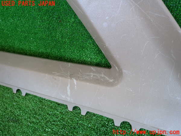 2UPJ-9235797675]セドリック ワゴン(WY30)右リアピラートリム 中古_4