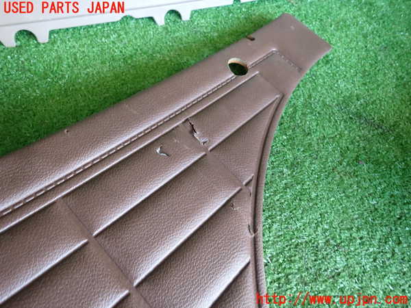 2UPJ-9235797680]セドリック ワゴン(WY30)左リアピラートリム 中古_3