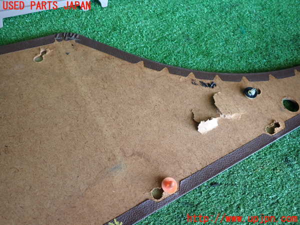 2UPJ-9235797680]セドリック ワゴン(WY30)左リアピラートリム 中古_4