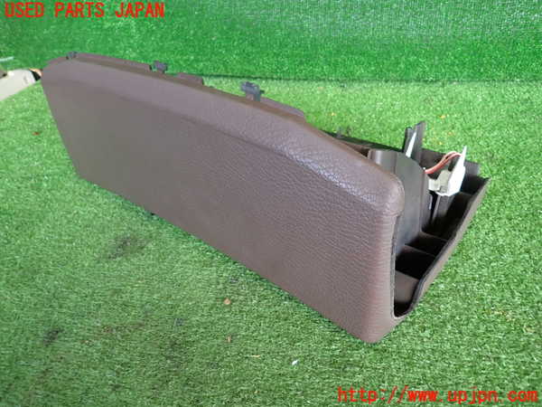 2UPJ-9235797510]セドリック ワゴン(WY30)メーターフード 中古_2