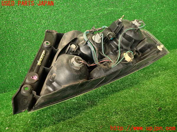 2UPJ-9235801536]ランエボ7 GT-A(CT9A)左テールランプ 中古_4