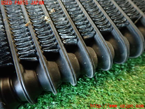 2UPJ-9235802481]ランエボ7 GT-A(CT9A)オイルクーラー1 中古_2