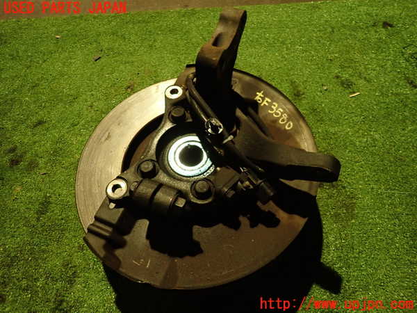 2UPJ-9235804290]ランエボ7 GT-A(CT9A)右フロントナックルハブ 中古_2