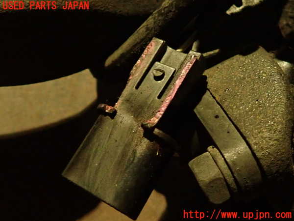 2UPJ-9235804295]ランエボ7 GT-A(CT9A)左フロントナックルハブ 中古_3