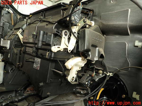2UPJ-9235806081]ランエボ7 GT-A(CT9A)エバポレーター1 中古_2