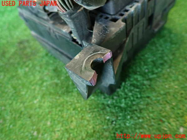 2UPJ-9235806741]ランエボ7 GT-A(CT9A)ヒューズボックス1 中古_3