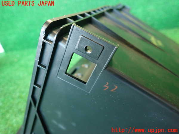 2UPJ-9235807516]ランエボ7 GT-A(CT9A)グローブボックス1 中古_5