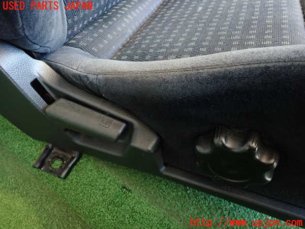 2UPJ-9235807035]ランエボ7 GT-A(CT9A)運転席シート 中古_3