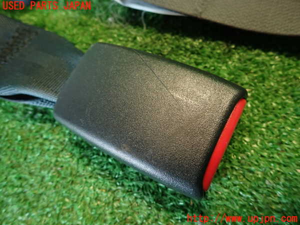 2UPJ-9235807155]ランエボ7 GT-A(CT9A)右2列目シートベルト 中古_2