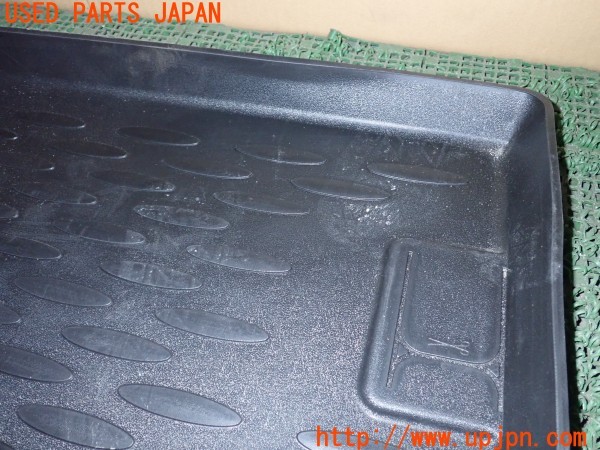 3UPJ=9235810634]BMW X3 3.0si(PC30 E83)後期 純正 51470306042 ラゲッジマット ラゲッジトレイ トランクマット 中古_2