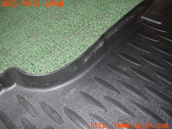 3UPJ=9235810634]BMW X3 3.0si(PC30 E83)後期 純正 51470306042 ラゲッジマット ラゲッジトレイ トランクマット 中古_4