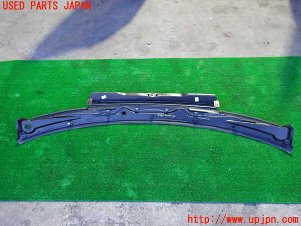 2UPJ-9235811190]BMW X3(PC30)(E83系)カウルトップ 中古_2