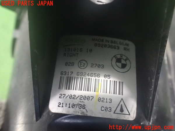 2UPJ-9235811180]BMW X3(PC30)(E83系)右フォグ 中古_3